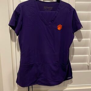 Grey’s Anatomy women’s scrub set